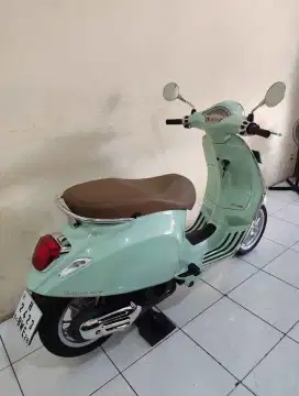 Piaggio Vespa Primavera 2023