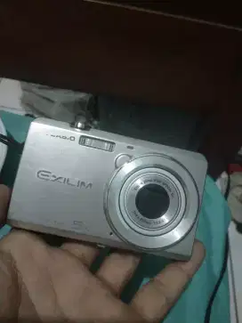 Kamera digital digicam Casio ex-zs10