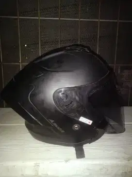 Helm Armor Black Doff