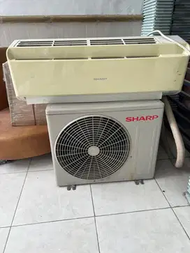 AC Sharp 1 PK Kondisi