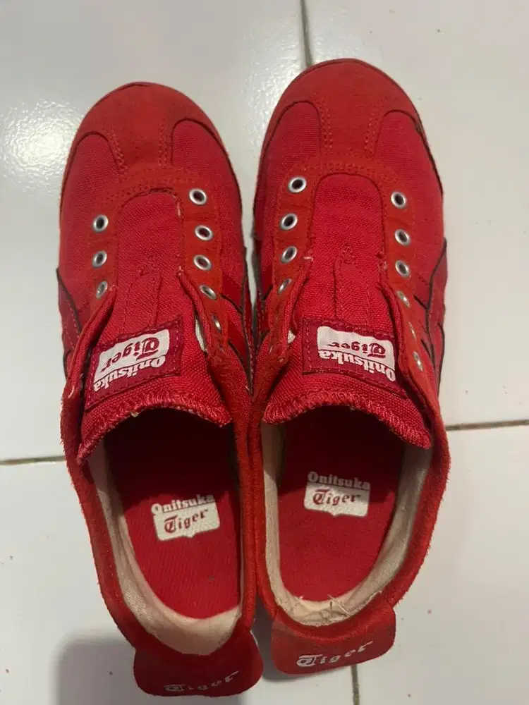 Onitsuka Tiger Merah size 36