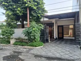 Dijual Rumah Usaha Jl Kertajaya Indah – Hadap Selatan, Harga 6,8 M