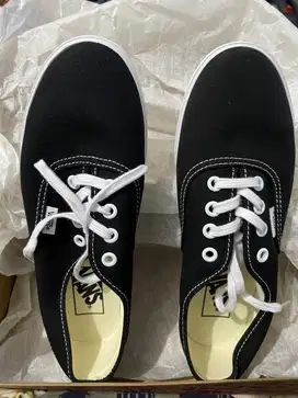 Sepatu Vans Baru