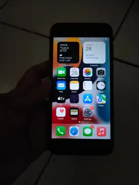 iPhone 7   32gb. Minus pemakaian aja