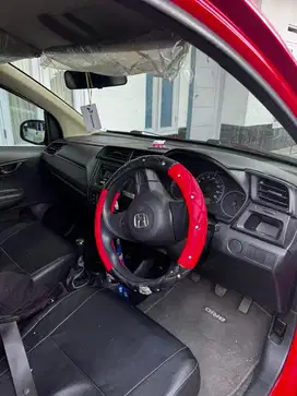 Bismillah jual mobil brio s 2020