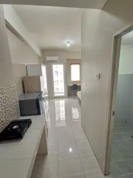 Disewakan lantai 16 unit B tahunan apartemen puncak dharmahusada