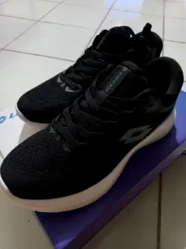 DIJUAL SEPATU LOTSO BISA NEGO