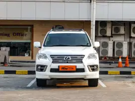 LEXUS LX570 (F Sport )
2011