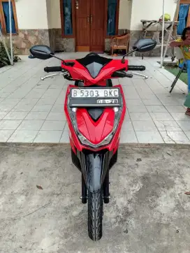 Bissmillah dijual motor Honda beat like new 2023
