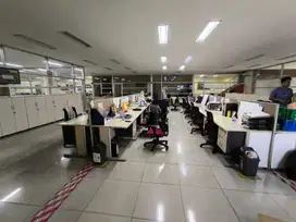 Gudang 3,5 Lantai di Bizpark Cakung, Jakarta Timur