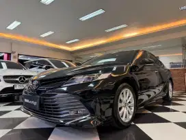 DP10% [Km15.000] Camry V 2020 Black Reg 2021 #AUTOHIGH