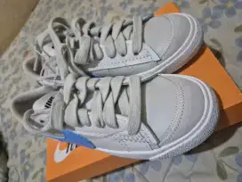 Nike W Blazer Low '77 Jumbo