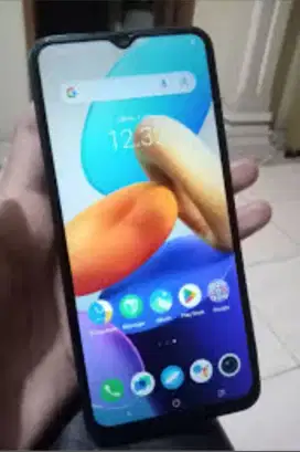 Mau jual hp vivo y22 ram4/64