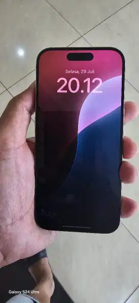 Iphone 15 pro 128gb resmi ibox second mulus komplit