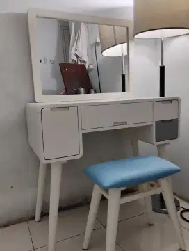 MEJA RIAS SANGAT BAGUS