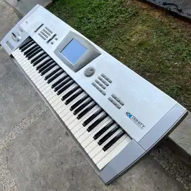 Synthesizer Korg Trinity 61