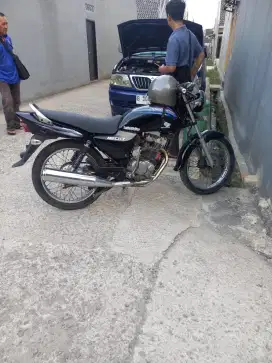 Honda megapro 2002