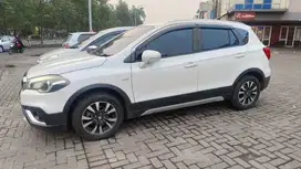 Suzuki SX4 2018 Bensin