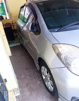 Yaris S limited 2012 dp minim