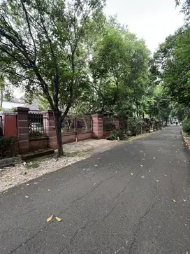 Rumah Di Kebayoran Baru Dekat Scbd Sudirman Depan Taman