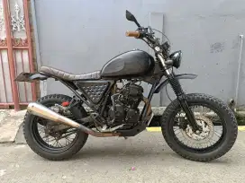 Yanaha scorpio custom 2005 japstyle scrambler