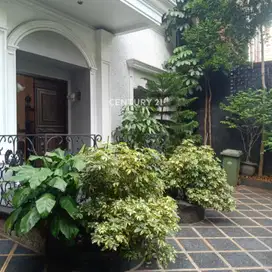 Rumah Classic Di Bawah NJOP Exclusive Area Di Pondok Indah F16805