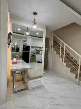 Rumah Fully Furnished Siap Huni Di Paradise Serpong City Am16813