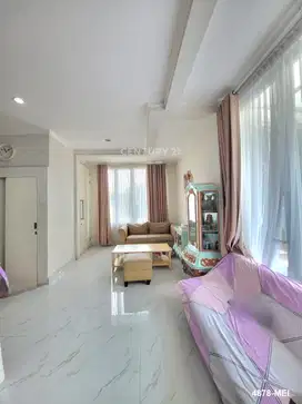 Dijual Rumah Siap Huni With POOL Tangerang Selatan