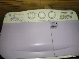 Di jual mesin cuci 2 tabung