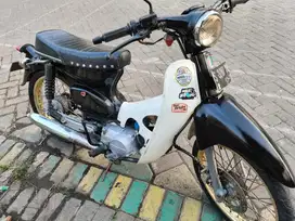 Honda C70 Jadul Antik