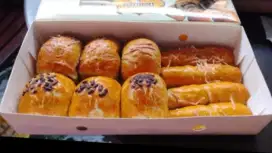 Bolen mix keju coklat
