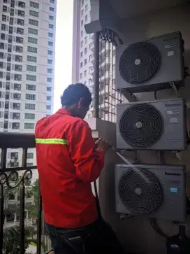 PEMBERSIHAN AC RUTIN, CUCI AC, BONGKAR PASANG AC BERGARANSI