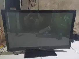 Tv plasma 42in merk lg normal analog