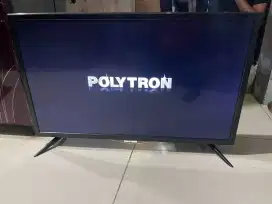 Tv led 32in merk polytron normal digital
