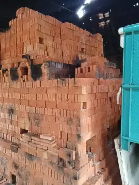 Batu bata merah pres