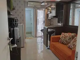 DISEWAKAN UNIT BERSIH DAN RAPI 2 BR FURNIS LANTAI RENDAH APT BASSURA