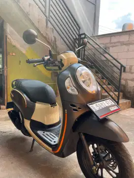Jual Honda Scoopy tahun 2023