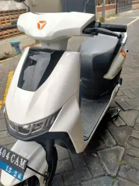 Motor Listrik Yadea T9