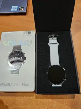 Smartwatch Jam Haylou Solar Plus RT3