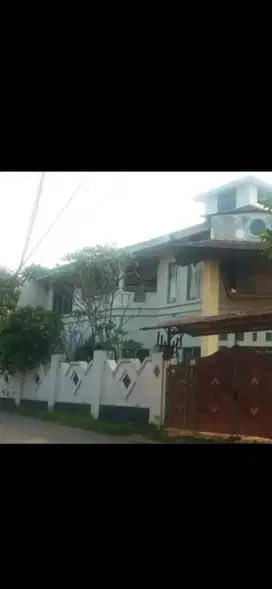 DIJUAL RUMAH MEWAH TERMURAH DI CENTRAL CUBUBUR DEKAT TRANS MALL