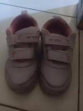 PL Sepatu Anak Merk Ando Size 25 Kondisi Bagus