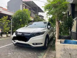 Mobil HRV automatic 2015. Langsung pemilik.