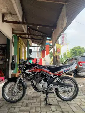 Scorpio g tahun 2003