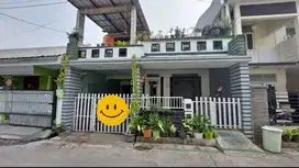 Dijual rumah 2 lantai di Jembatan 8 Rawalumbu, Bekasi Timur