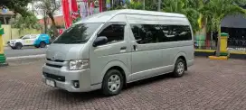 Di jual TOYOTA HIACE COMUTER 2014
