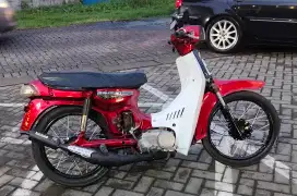 Suzuki jetcooled RC100.