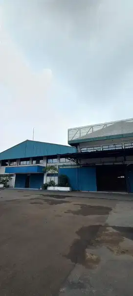 Disewakan Gudang Luas di Sultan Agung Bekasi Barat