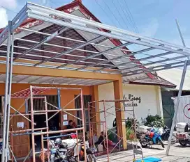 Kanopi baja ringan terpasang