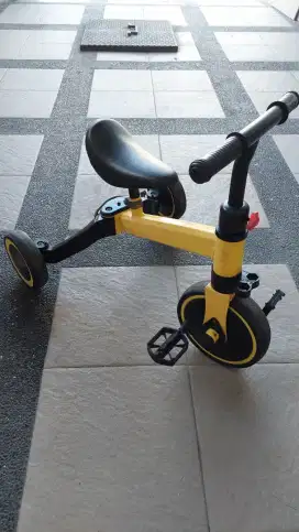 Balance Bike Sepeda Keseimbangan Anak Mainan Sepeda Roda Tiga