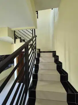 Rumah Baru Dalam Cluster Hadap Timur di Ciputat
